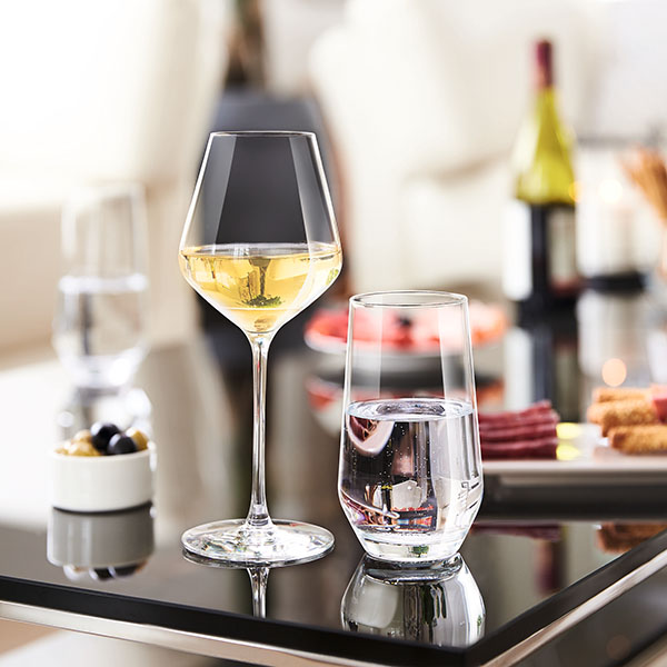 Бокал для вина «Ультим»;стекло;380мл;D=80,H=219мм;прозр. Бокал для вина «Ультим»;стекло;380мл;D=80,H=219мм;прозр.