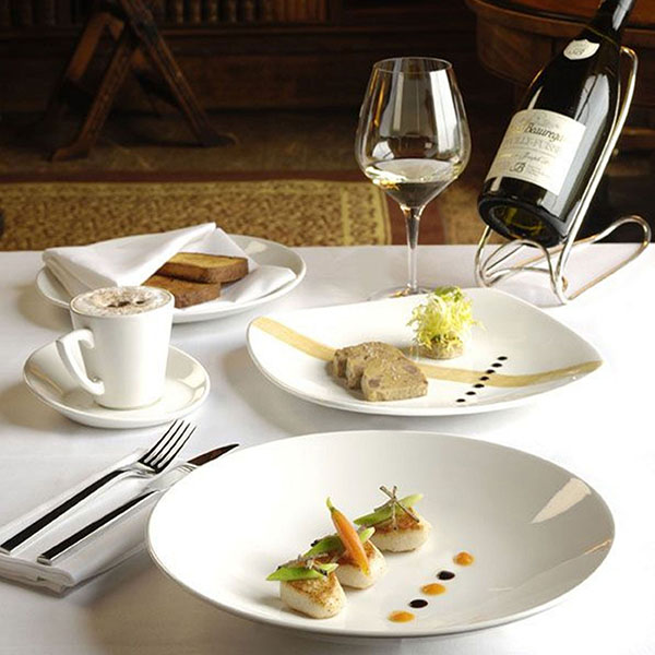 Тарелка «Контур»;фарфор;D=155,H=20мм;белый