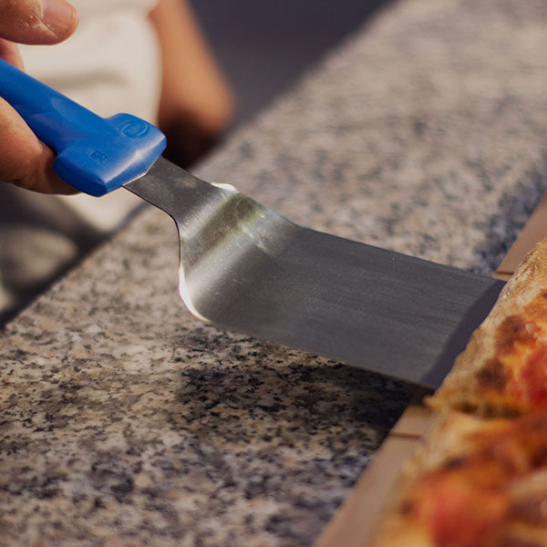 Лопатка изогнутая с термостойкой ручкой до +200С;сталь нерж.,пластик;,L=12/31,B=9см