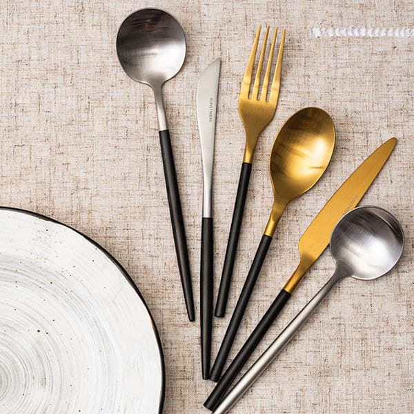 Нож столовый «Дистрикт Блэк Голд Мэтт»;сталь нерж.;,L=225,B=18мм;золотой,черный