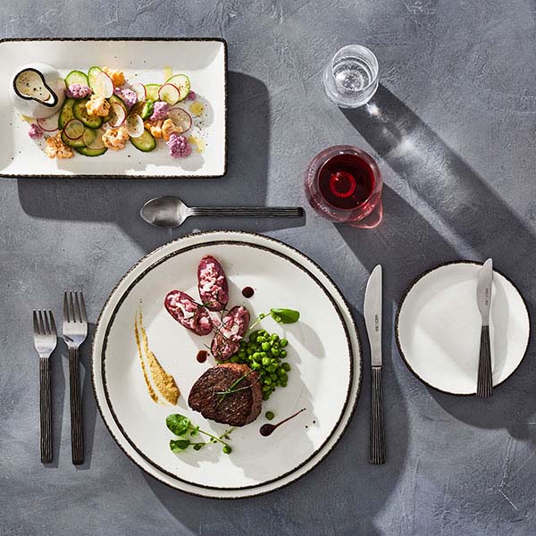 Блюдо «Чакоул Дэппл» прямоугольное;фарфор,фарфор;,L=33,B=19см;белый,черный