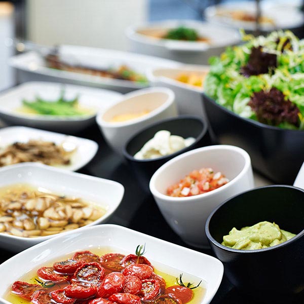 Тарелка глубокая;фарфор;0,75л;,H=50,L=204,B=204мм;белый