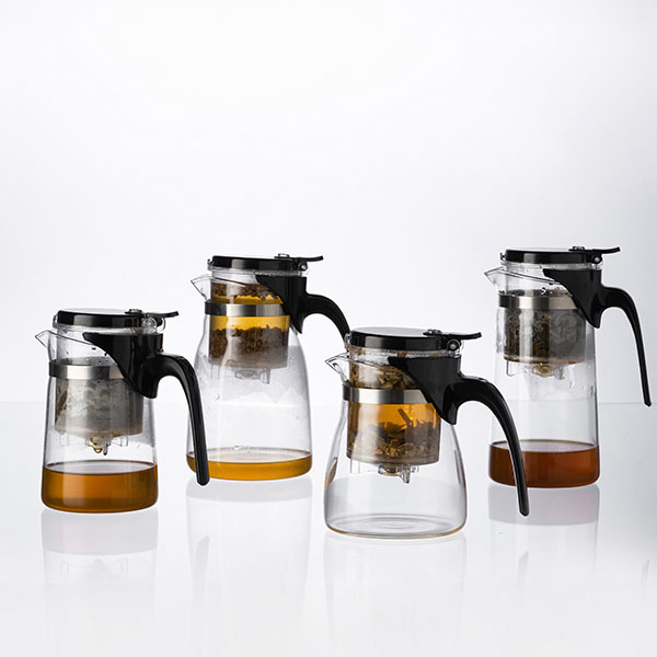 Чайник заварочный «Гунфу» с фильтром;термост.стекло,поликарбонат;0,6л;D=10,H=14,5,L=14см;прозр. Чайник заварочный «Гунфу» с фильтром;термост.стекло,поликарбонат;0,6л;D=10,H=14,5,L=14см;прозр.