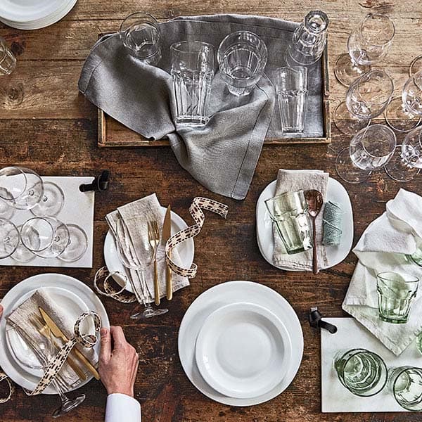 Тарелка «Перформа»;стекло;0,5л;D=225,H=25мм;белый