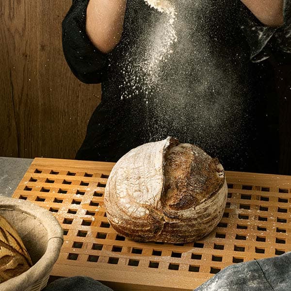 Доска раздел.д/хлеба;бук;,H=2,L=52,B=34см;св. дерево