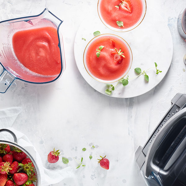 Блендер проф.с шумоизол.колпаком «Квайт Ван» на магн.основе,мерн.;тритан;1,4л;1,3Квт;черный,прозр.