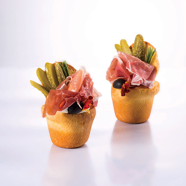 Форма конд. перфорир. «Круг» 12шт на листе30х40см;силикон,стеклопласт.;D=6,H=4см;черный