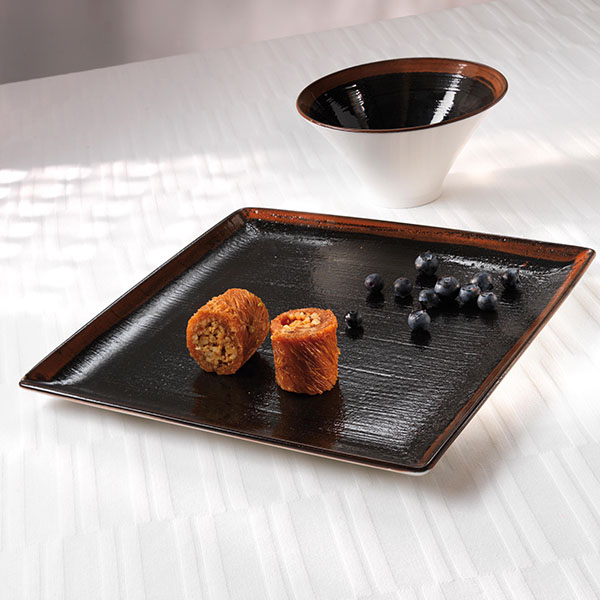 Блюдо «Кото» квадратное;фарфор;,L=27,B=27см;черный,коричнев.