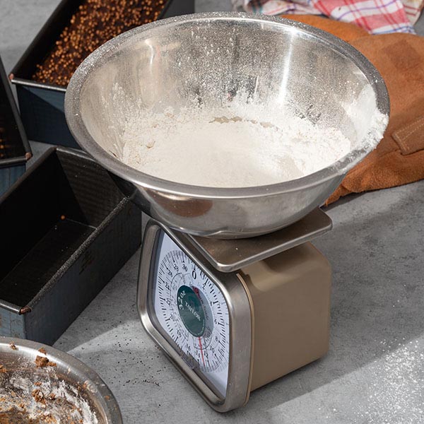 Весы;,H=15,5,L=14,B=10,5см;кофейн.