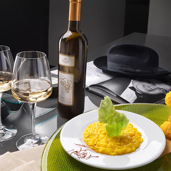 Бокал для вина «Аурум»;стекло;0,52л;D=63/90,H=225мм;прозр. Бокал для вина «Аурум»;стекло;0,52л;D=63/90,H=225мм;прозр.