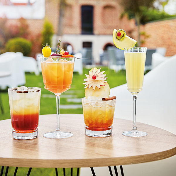 Бокал для вина «Макассар»;хр.стекло;350мл;D=90,H=205мм;прозр. Бокал для вина «Макассар»;хр.стекло;350мл;D=90,H=205мм;прозр.