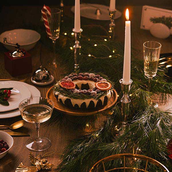 Форма конд. разъемная;сталь,антиприг.покр.;D=20,3,H=53,L=43,B=23см;черный,металлич.