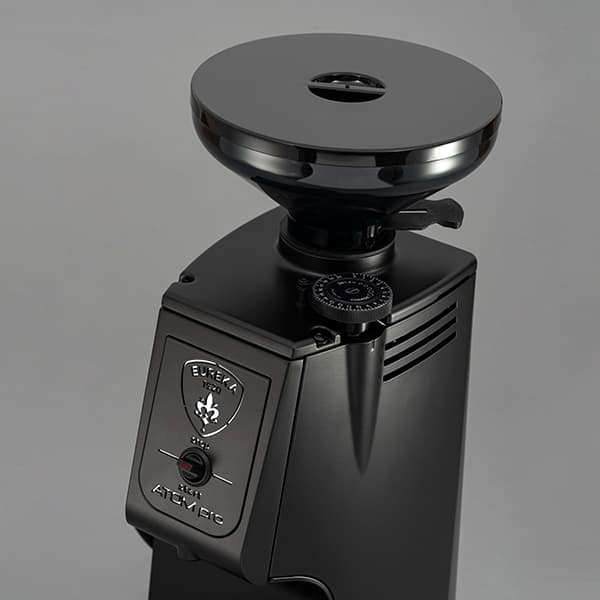 Кофемолка «Atom Pro 75 E»;,H=47,L=45,B=18см;900вт;черный Кофемолка «Atom Pro 75 E»;,H=47,L=45,B=18см;900вт;черный
