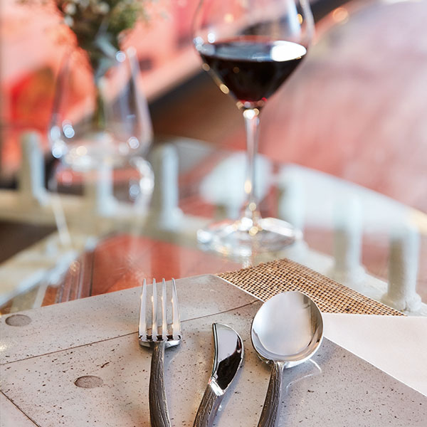 Ложка столовая;сталь нерж.;,L=20,9см;черный,металлич.