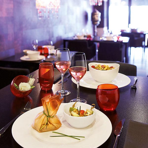 Блюдо «Трианон» круглое;стекло;D=275,H=25мм;белый