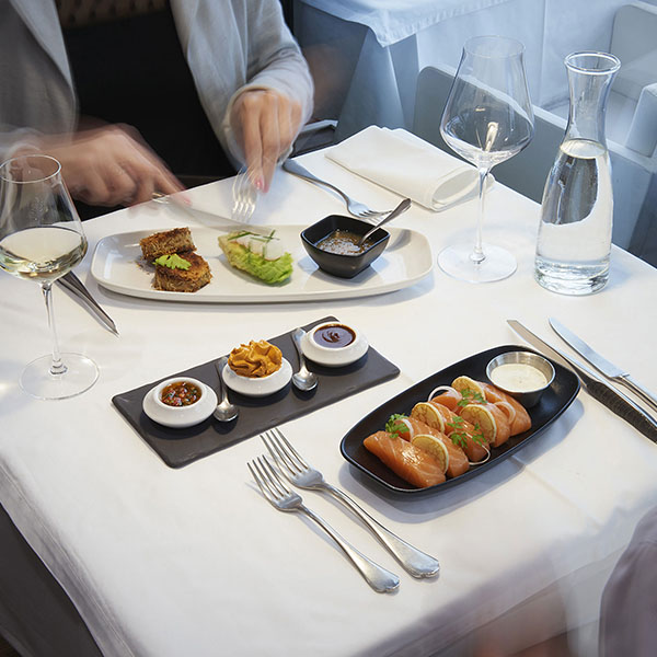 Блюдо прямоугольное;фарфор;,H=29,L=360,B=150мм;белый