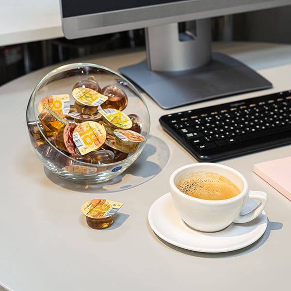 Сироп «Айриш Крим» ароматизированный порционный Pinch&Drop на подложке[50шт];поливинилхл.;15мл;D=45,