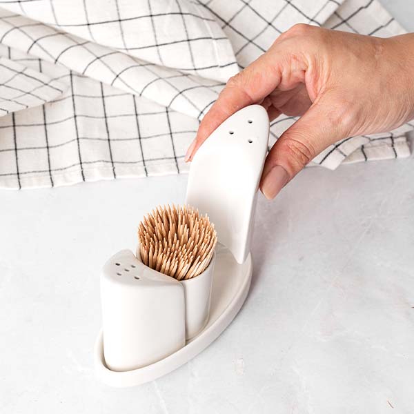 Набор д/специй 3 пр-та на подставке;фарфор;,H=87,L=124,B=87мм;белый