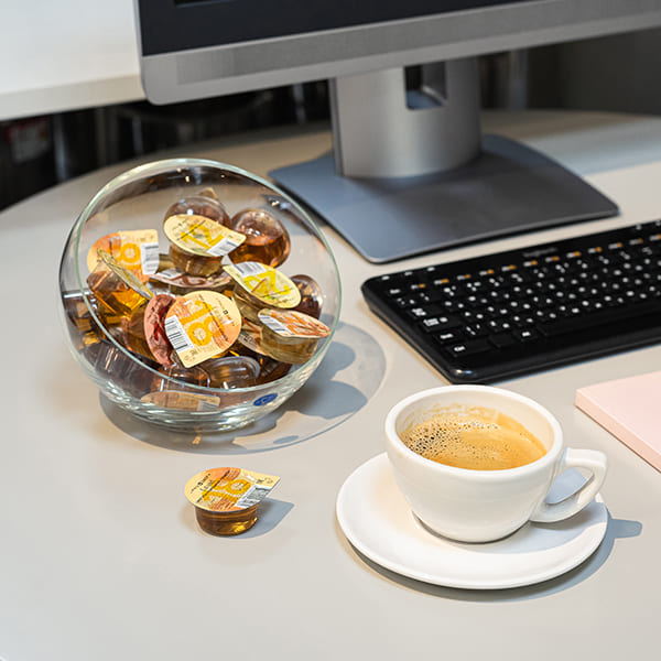 Сироп «Лимонный Тарт» ароматизированный порционный Pinch&Drop на подложке[50шт];поливинилхл.;15мл;D=