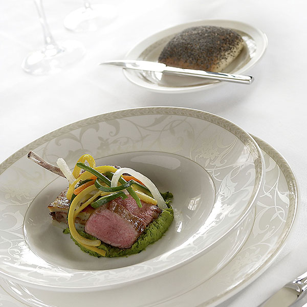 Тарелка «Антуанетт» мелкая;фарфор;D=255,H=25мм;белый,олив.