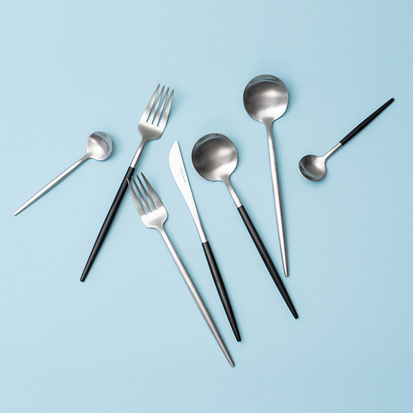 Нож столовый «Стил Блэк Сильвер Мэтт»;сталь нерж.;,L=223,B=15мм;черный,серебрист.