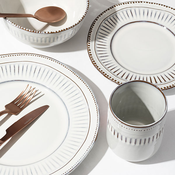 Нож столовый «Саппоро бэйсик»;сталь нерж.;,L=22см;роз. золото,матовый