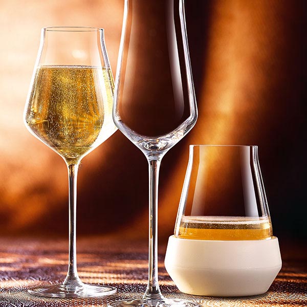 Бокал-флюте «Ревил ап»;хр.стекло;210мл;D=45/70,H=234мм;прозр. Бокал-флюте «Ревил ап»;хр.стекло;210мл;D=45/70,H=234мм;прозр.