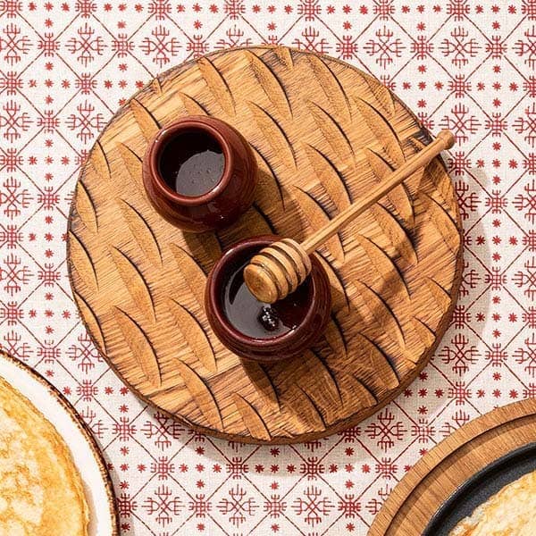 Доска для подачи с декором;дуб;D=235,H=25мм;древесн.