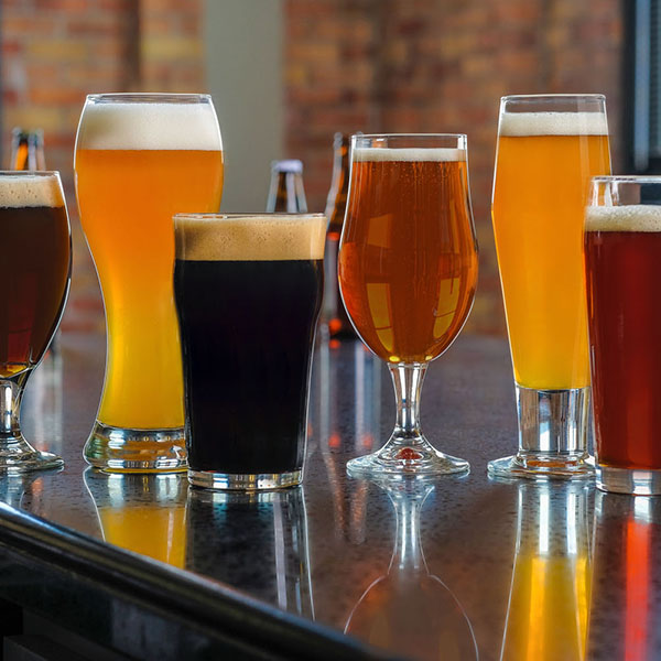 Бокал для пива «Паб»;стекло;0,562л;D=80/60,H=175мм;прозр. Бокал для пива «Паб»;стекло;0,562л;D=80/60,H=175мм;прозр.