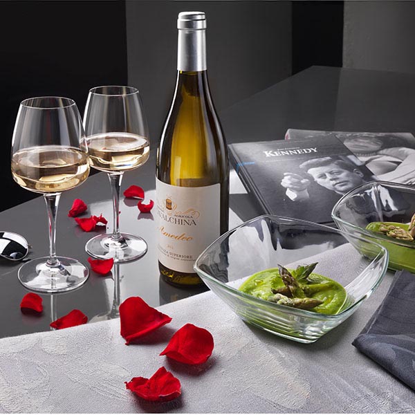 Бокал для вина «Аурум»;стекло;0,52л;D=63/90,H=225мм;прозр. Бокал для вина «Аурум»;стекло;0,52л;D=63/90,H=225мм;прозр.