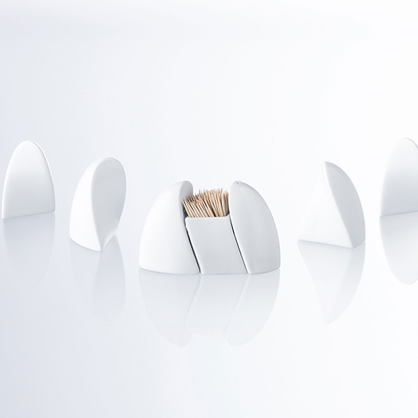 Солонка «Экселенси»;фарфор;,H=79,L=64,B=52мм;белый