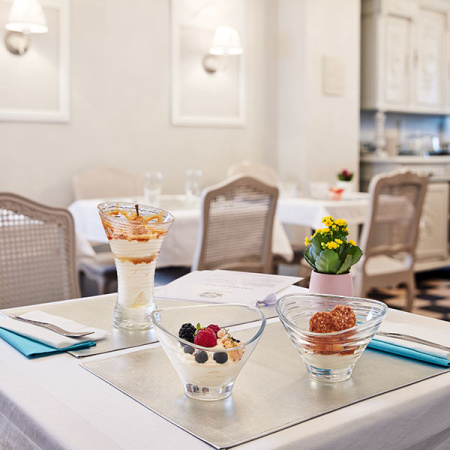 Креманка «Джаззд Свирл»;стекло;250мл;D=125,H=92мм;прозр.