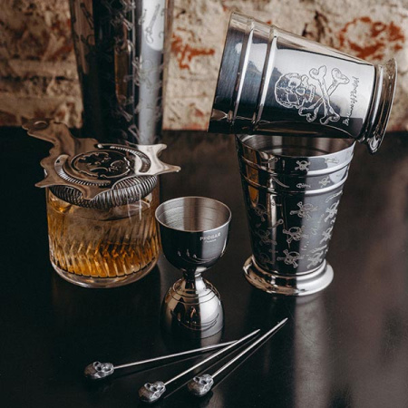 Шейкер американский «Пробар Премиум Корсар» с орнаментом;сталь нерж.;0,84л;D=92,H=172мм;серебрист.